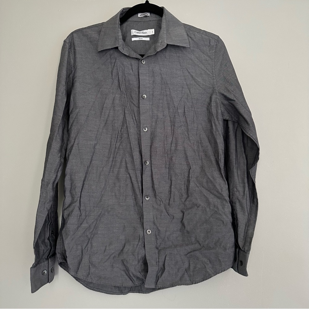 Gray Calvin Klein, long sleeve button down shirt, slim, fit size small